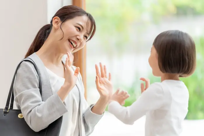 保護者の方と一緒に登園